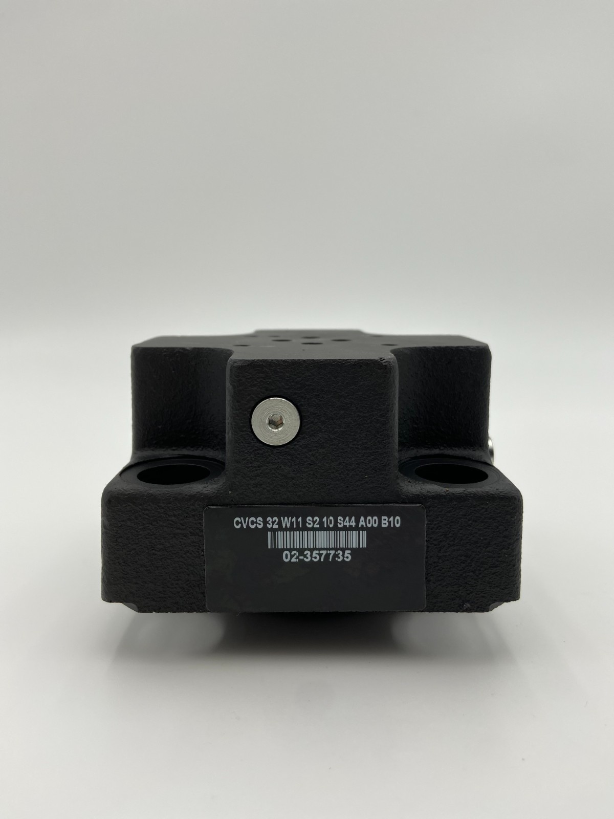 Vickers – Slip-in Cartridge Valve- 02-357735, CVCS 32 W11 S2 10 S44 A00 B10 -New