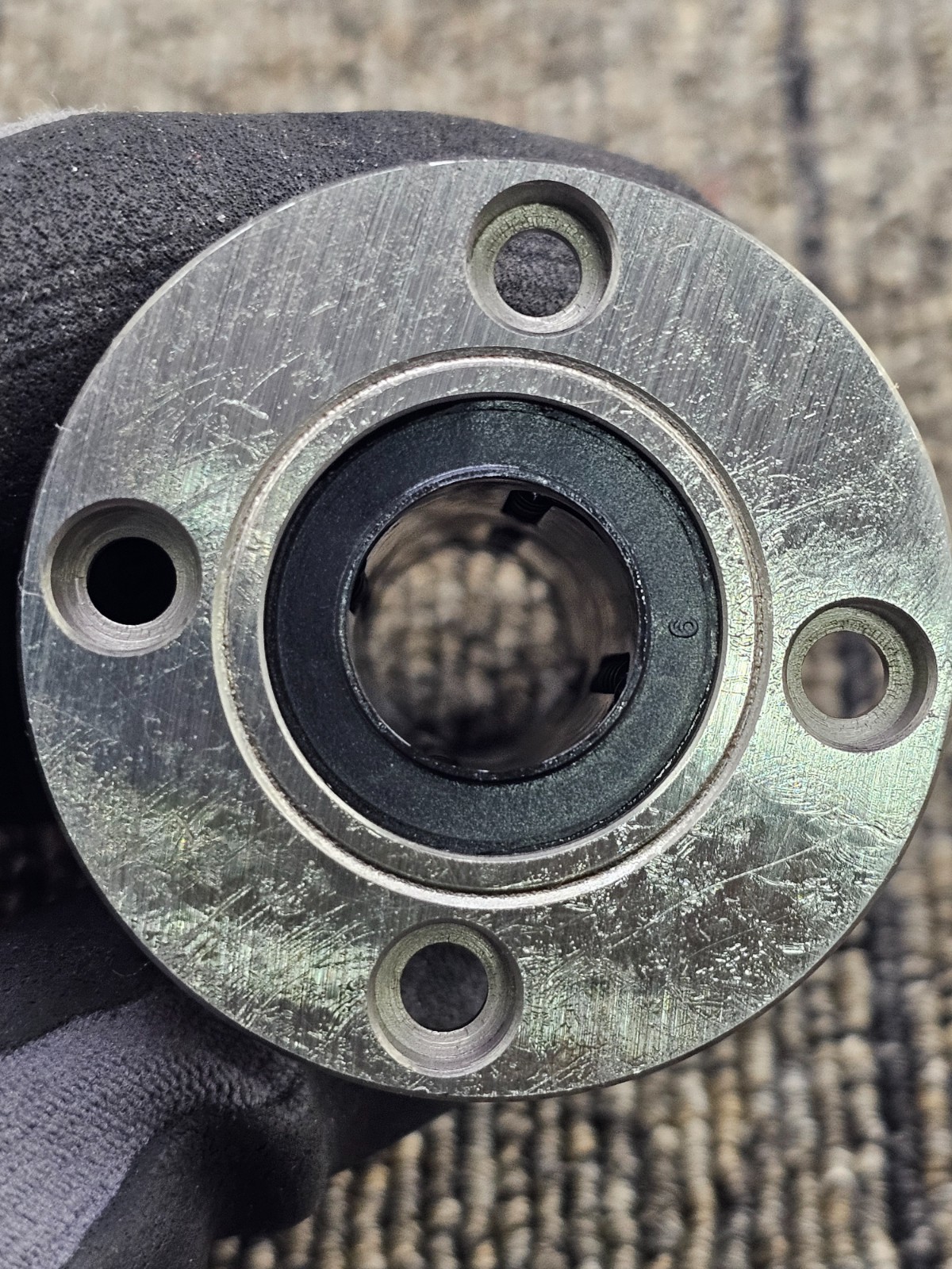NIPPON BEARING SWF10GWUU: Round Flange Double Wide Linear Ball Bushing 5/8″ Bore