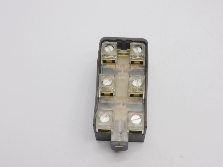 SIEMENS 3SE3003-0A 500V 10A NSNP