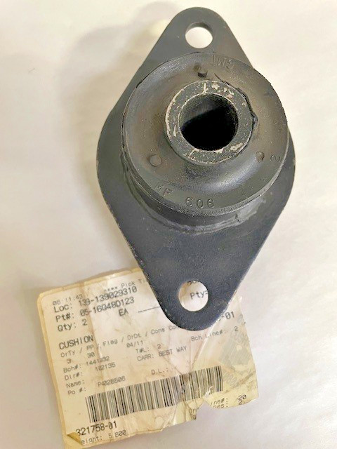 TEREX 05-16Q48D123 CUSHION