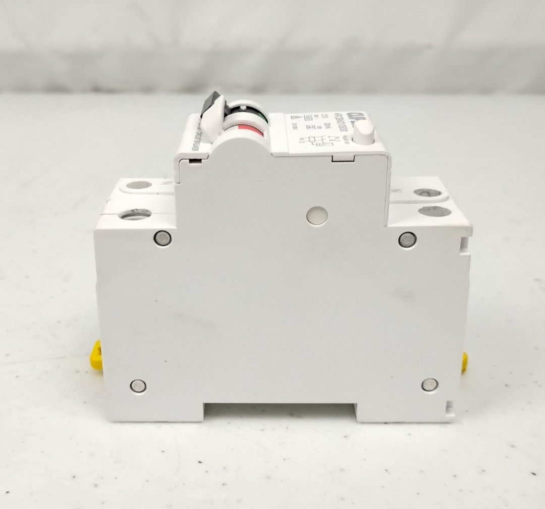 Clipsal 4RCBM210SI30 2 Module 2 Pole 10A 30mA Type A-SI 10000A C-Curve