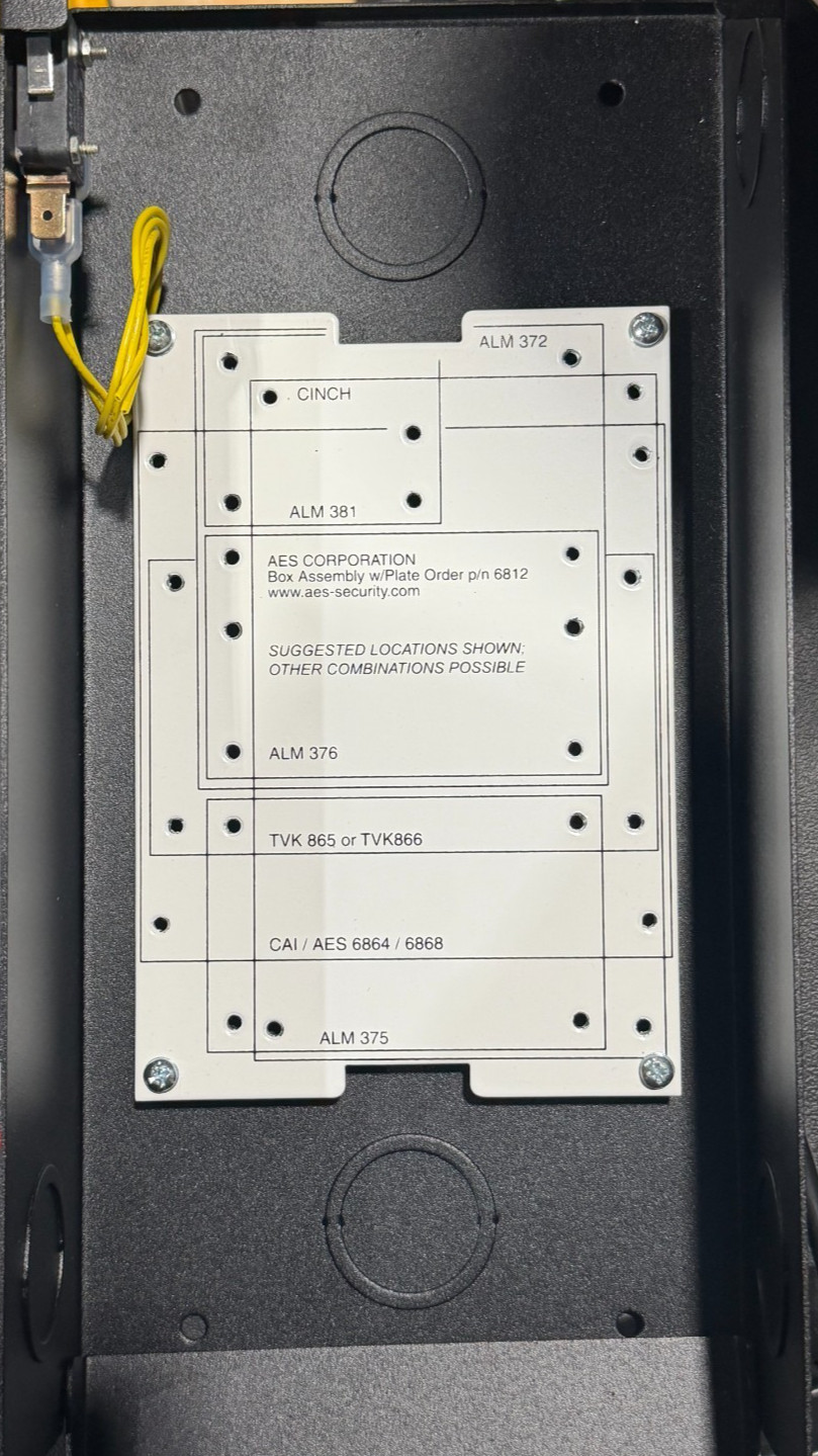 AES 6812 Universal Case(AD2.2)