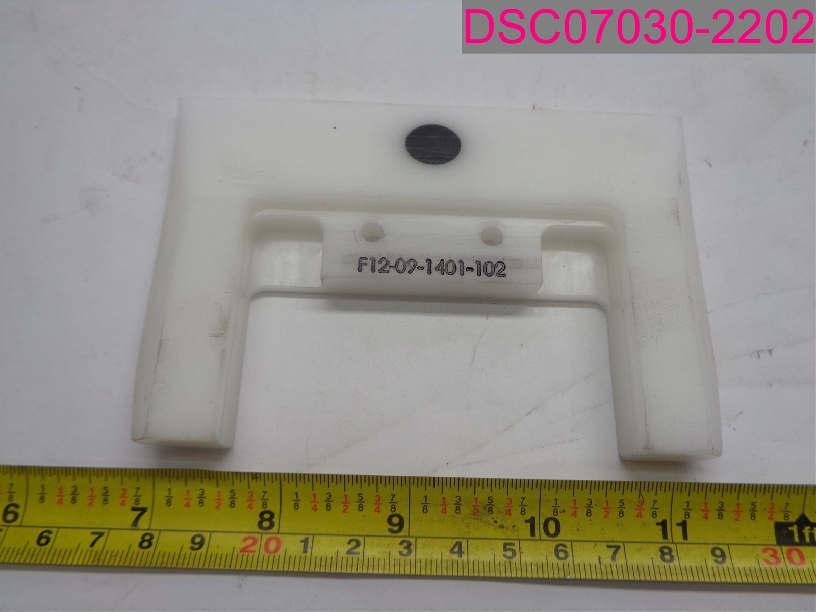 F12-09-1401-102, 4-5/8″x3-1/8″