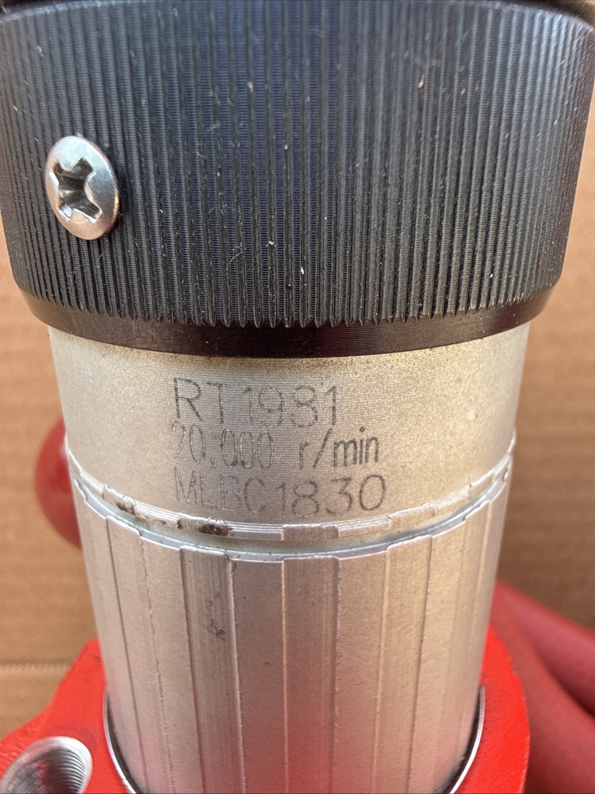 Sioux RT1981 Industrial Pneumatic Router 1.5 HP