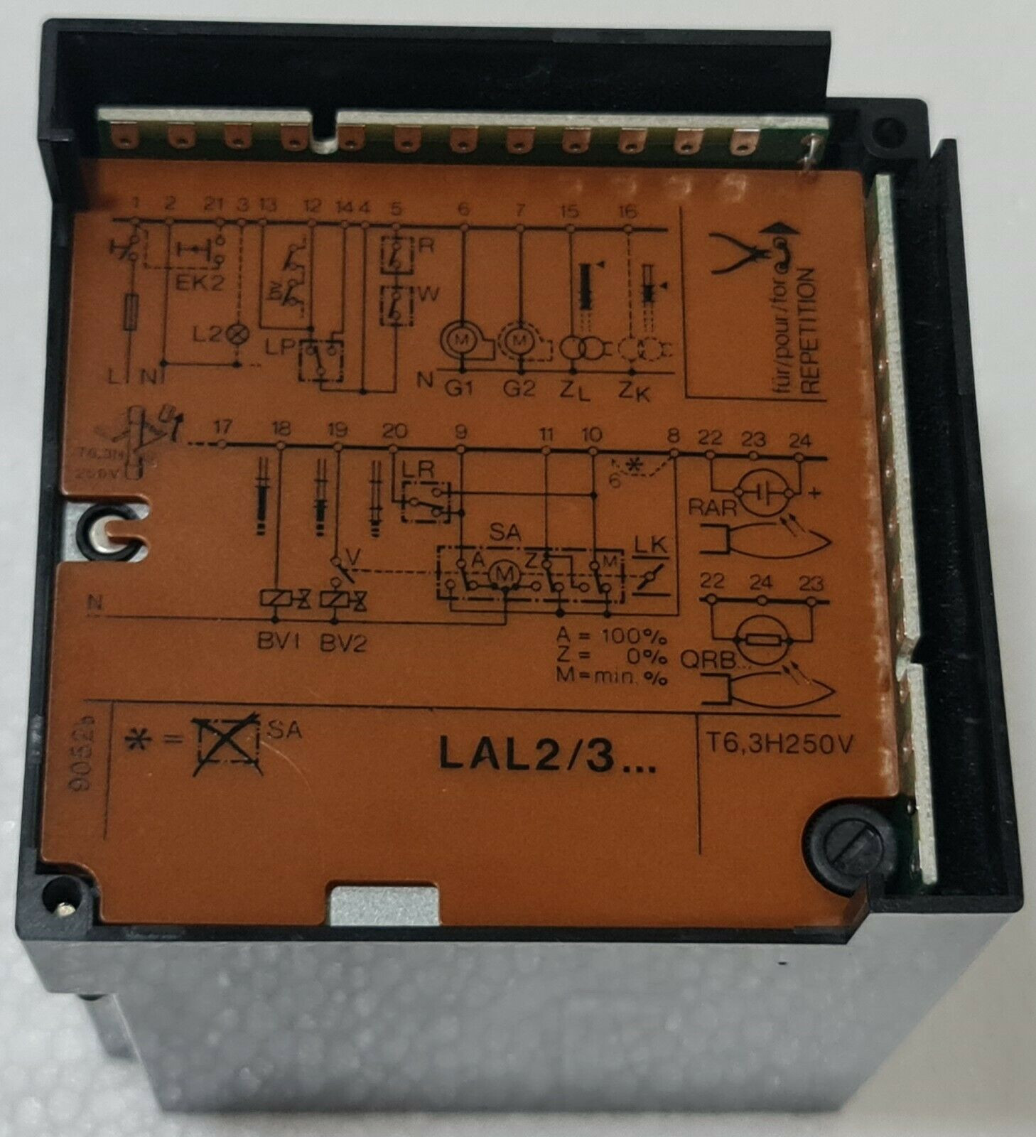 One SIEMENS LAL2.65 Burner Controller 220-240V Expedited Shipping