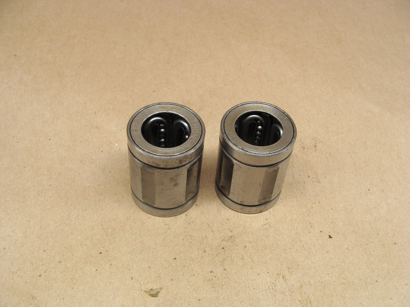 LOT OF 2 THOMSON A122026 BALL BUSHINGS