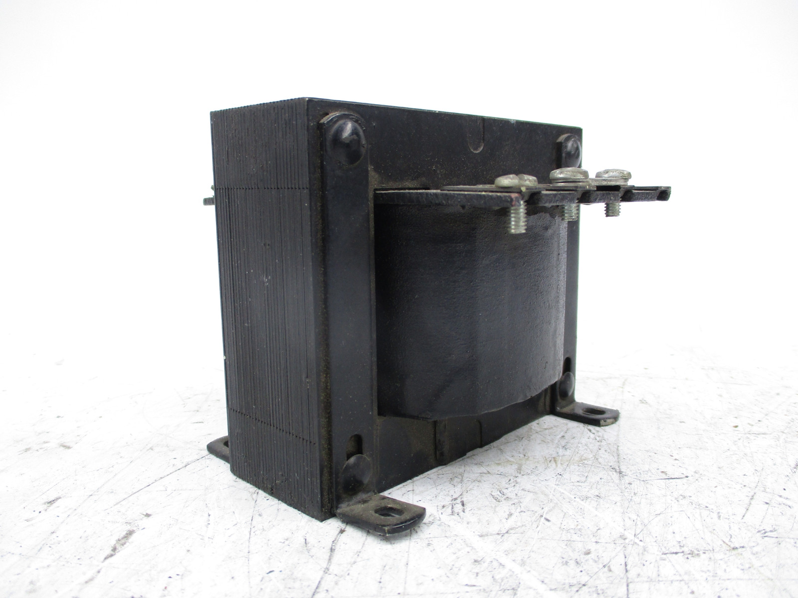 SOLA W200 UNMP