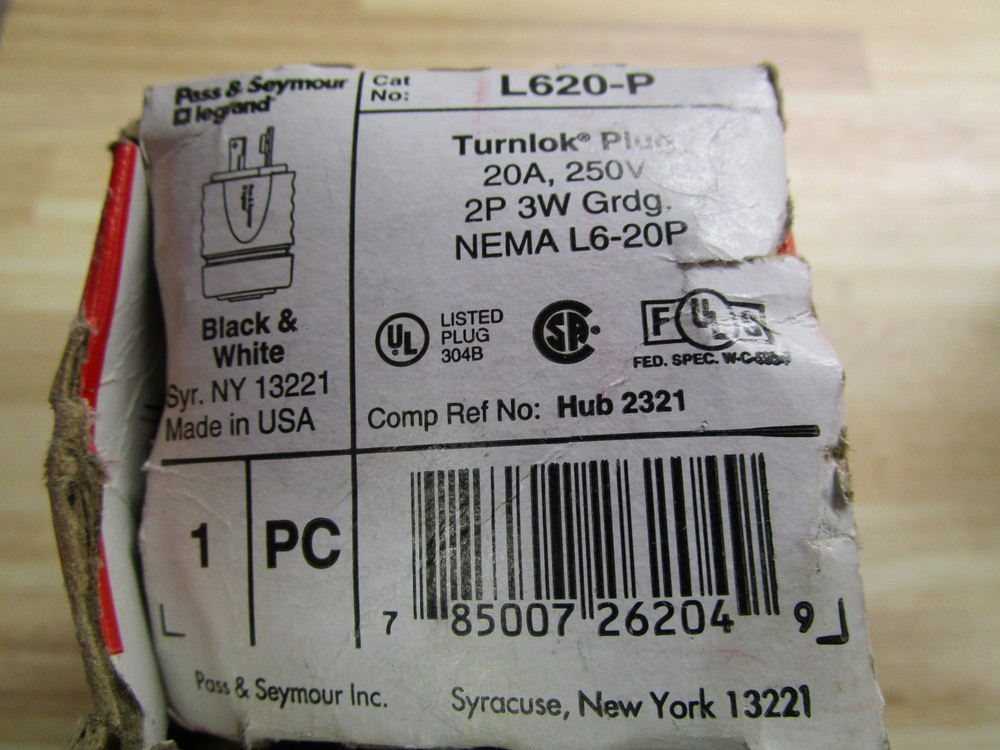 Pass & Seymour L620-P Plug TurnLock L620P