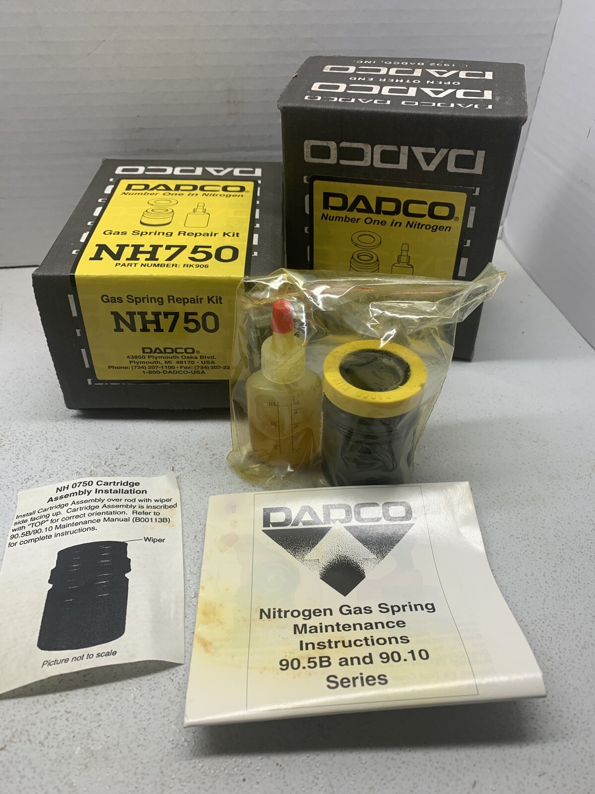 DADCO NH750 GAS SPRING REPAIR KITS RK906 (SET OF 2) **NEW**