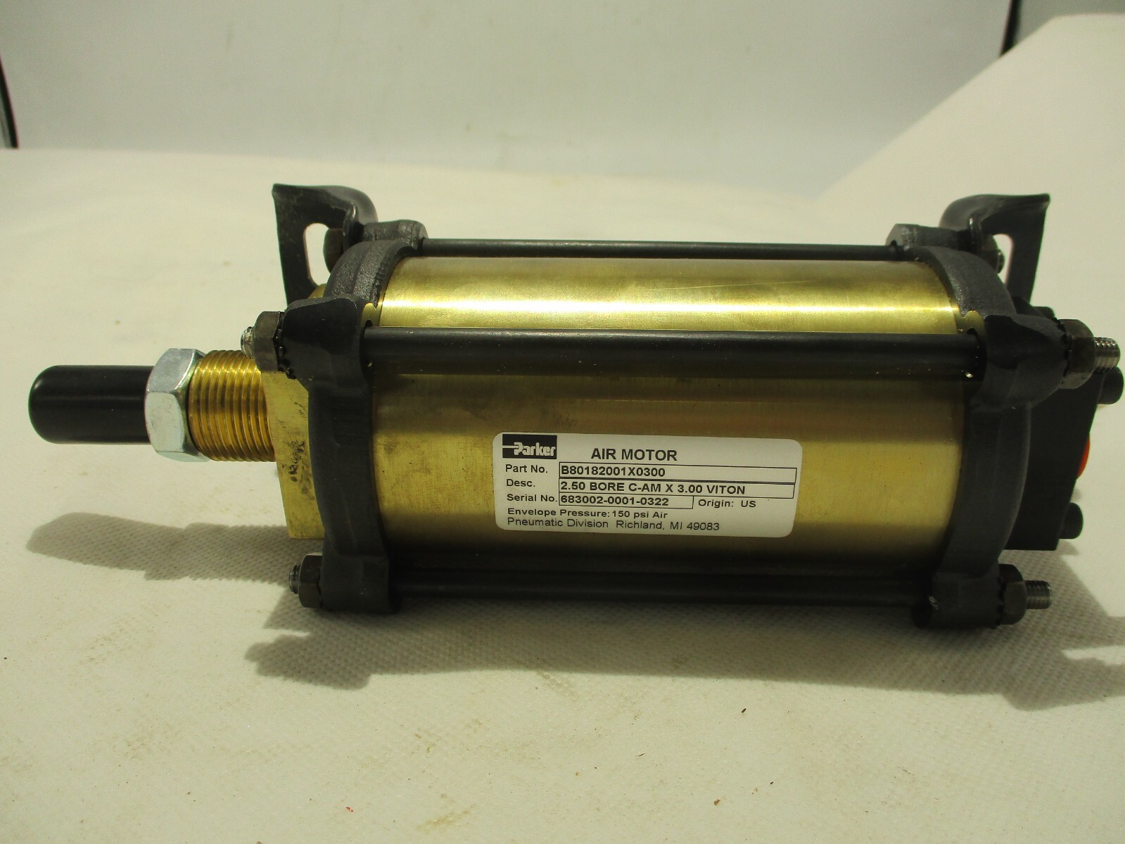 NEW PARKER B80182001X0300 AIR MOTOR 2.50 BORE C-AMX 3.00 VITON