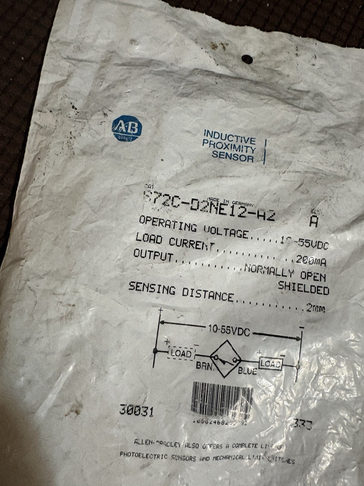 NEW NIP Allen Bradley AB 872C-D2NE12-A2 Inductive Proximity Sensor Business