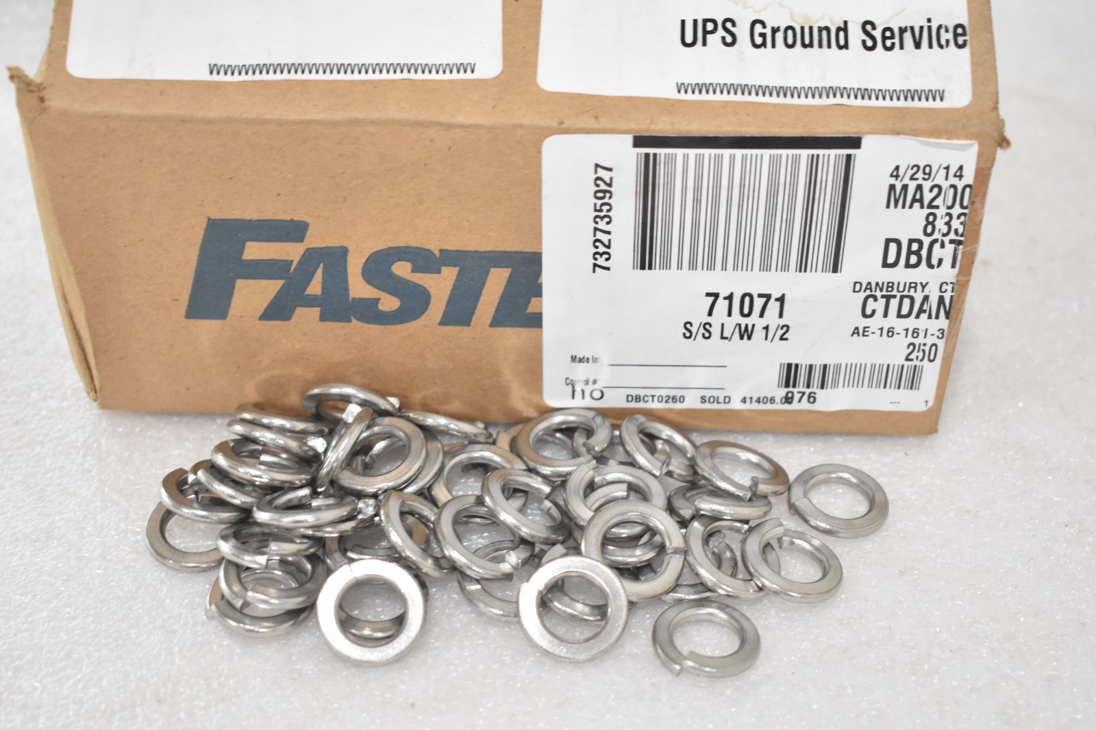 FASTENAL 71071 1/2″ LOCK WASHER, REGULAR SPLIT 18-8 STAINLESS STEEL (LOT OF 250)
