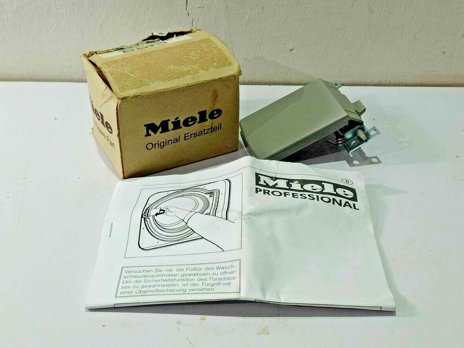 Miele 5 602 195 Handle CZECH REPUBLIC
