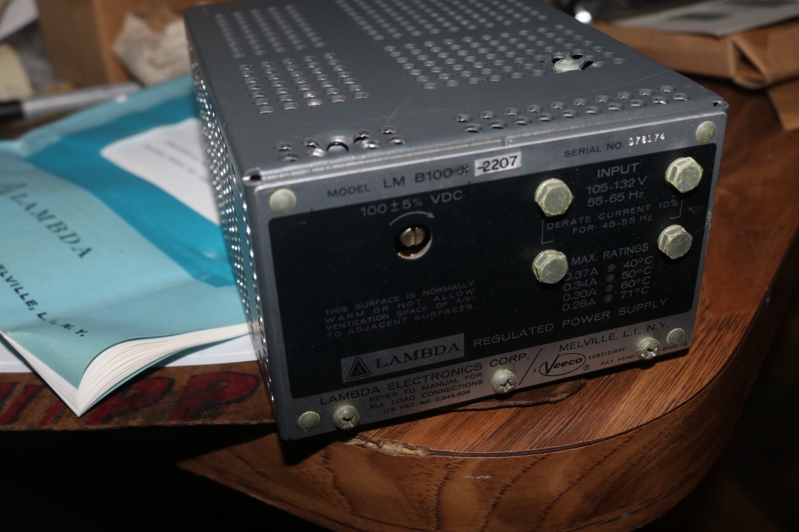 NOS Lambda LM B100-8-2207 Power supply