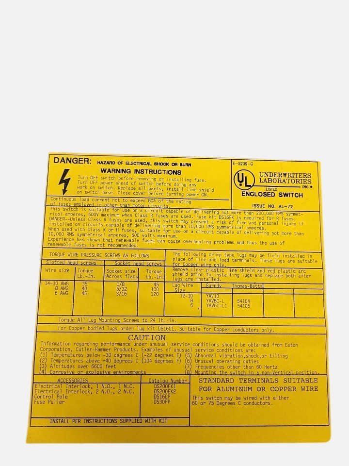 CUTLER HAMMER DH361FGK HEAVY DUTY SAFETY SWITCH 3 POLE, 30A W/ (3) FLSR30ID FUSE