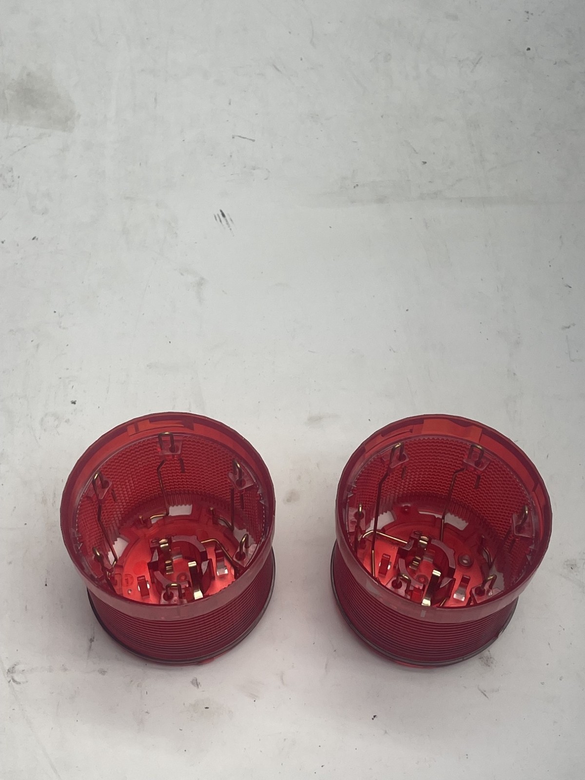 SIEMENS 8WD4400-1AB RED STACK LIGHT LOT OF 2 (AS PICTURED) NSNP
