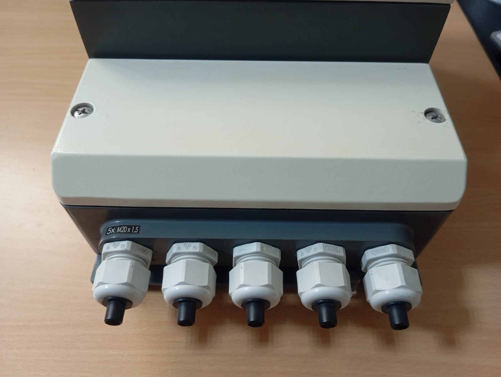 ABB / HART Transmitter for Process / Hygienic Master300 / FET321-1A0A1A3C1H2M1