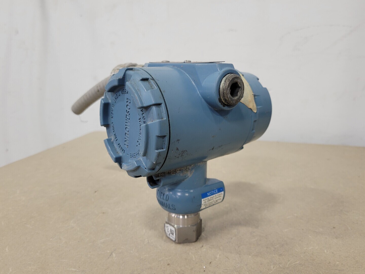 FISHER-ROSEMOUNT 3-15 PSIG Absolute and Gage Pressure Transmitter 2088 G2S22A1M5