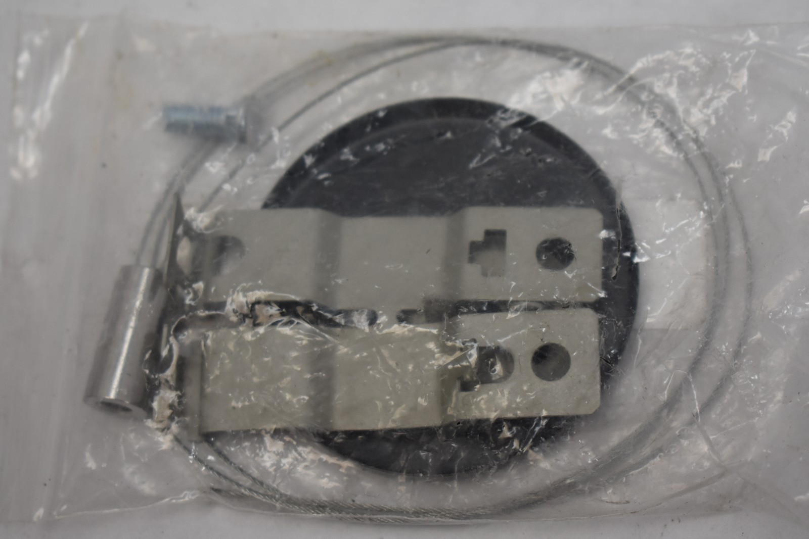 Lot of 4 Cable TB 9/16″ Mounting Kits Non Powered frm593477/0/10 MKIT-P-2.875