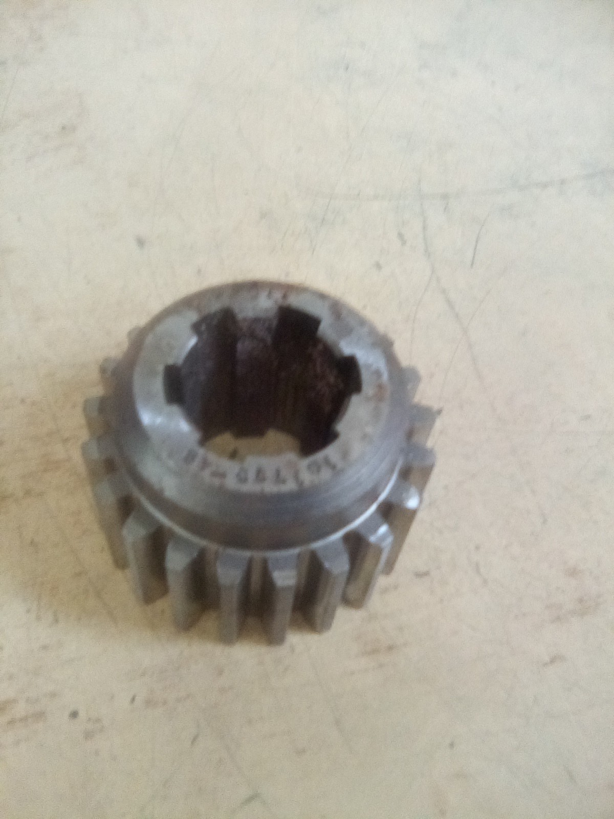 Transmission Gear Or Spline Coupling 101775-49 21 Teeth “READ DESCRIPTION”