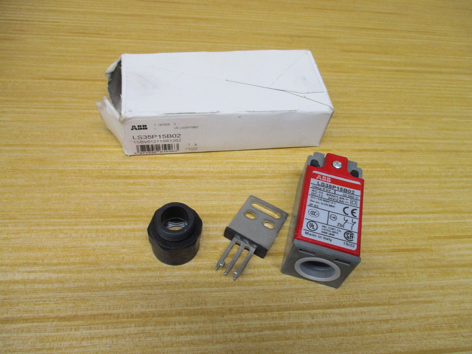 ABB LS35P15B02 Limit Switch W/O Head