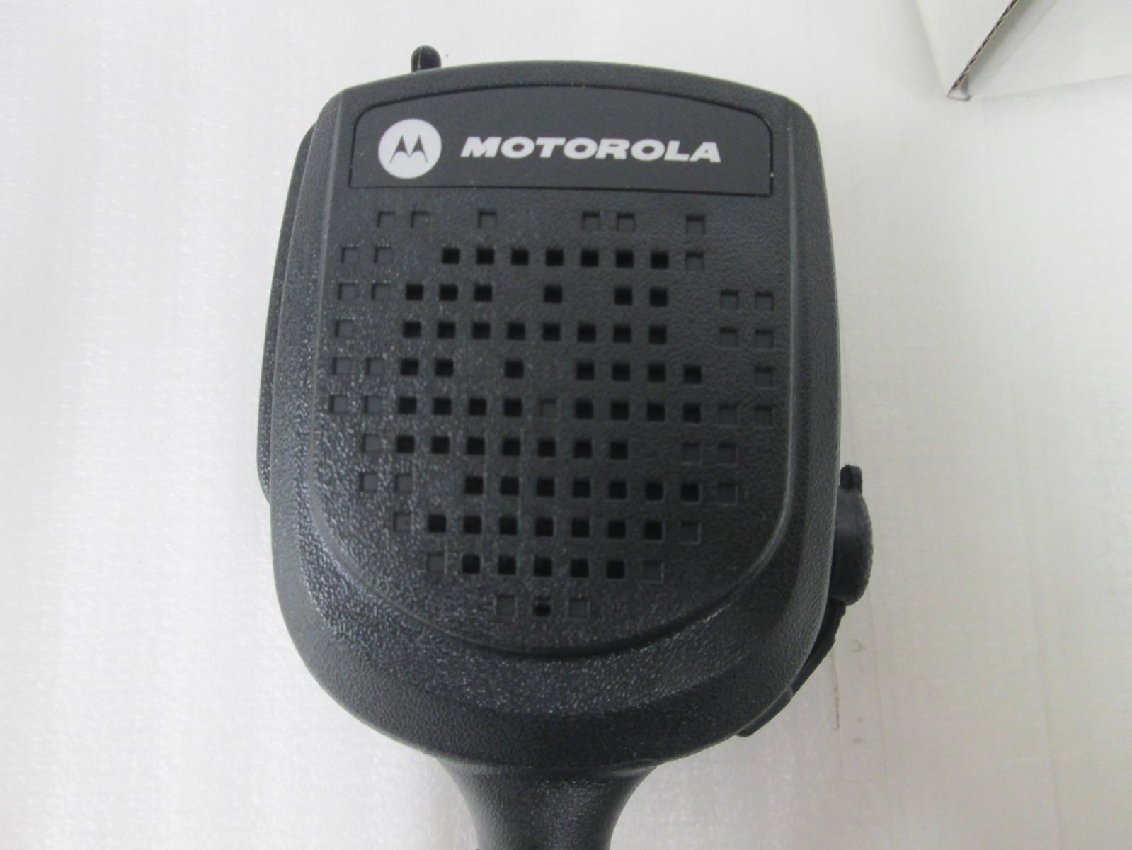 MOTOROLA RMN5072B PUBLIC SAFETY SPEAKER MICROPHONE RMN5073 RMN5074