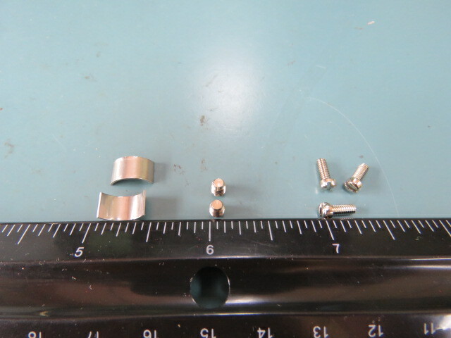 SWITCHCRAFT R4F Qty of 2 per Lot 4 Position Circular Connector Plug, Female Soc