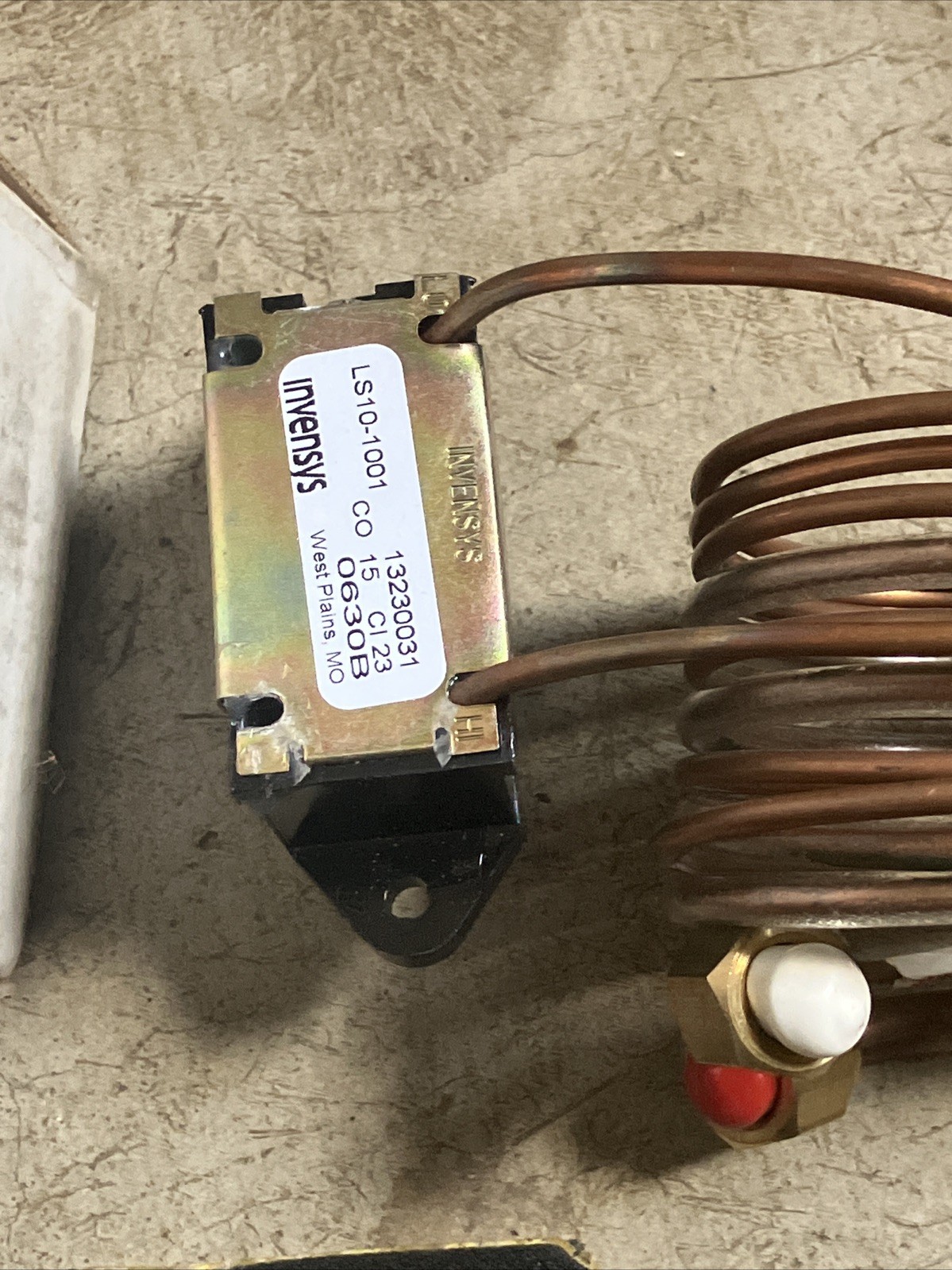 SF Service First CNT00553 Pressure Control Switch 13230031 Invensys W/O Lube