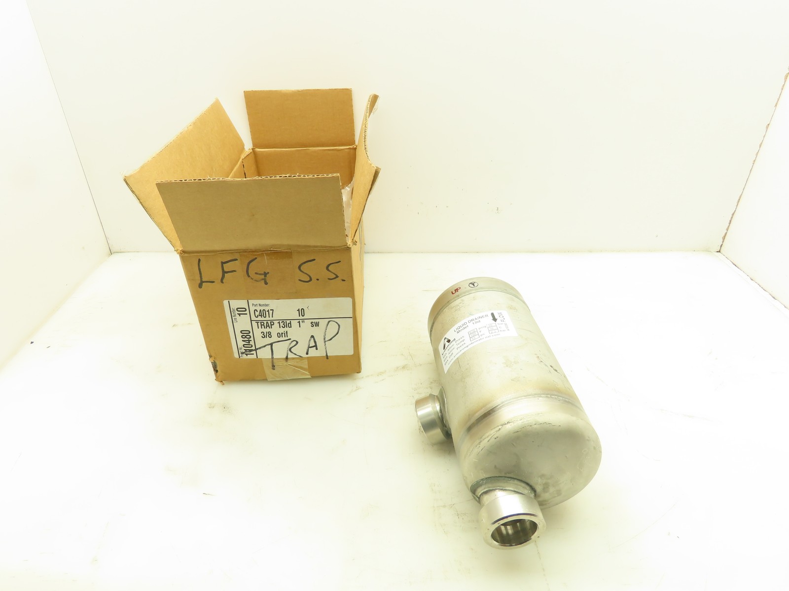 Armstrong Model 13LD SS Liquid Drainer Trap 3/8″ Orifice 1″SW 570PSI 100°F