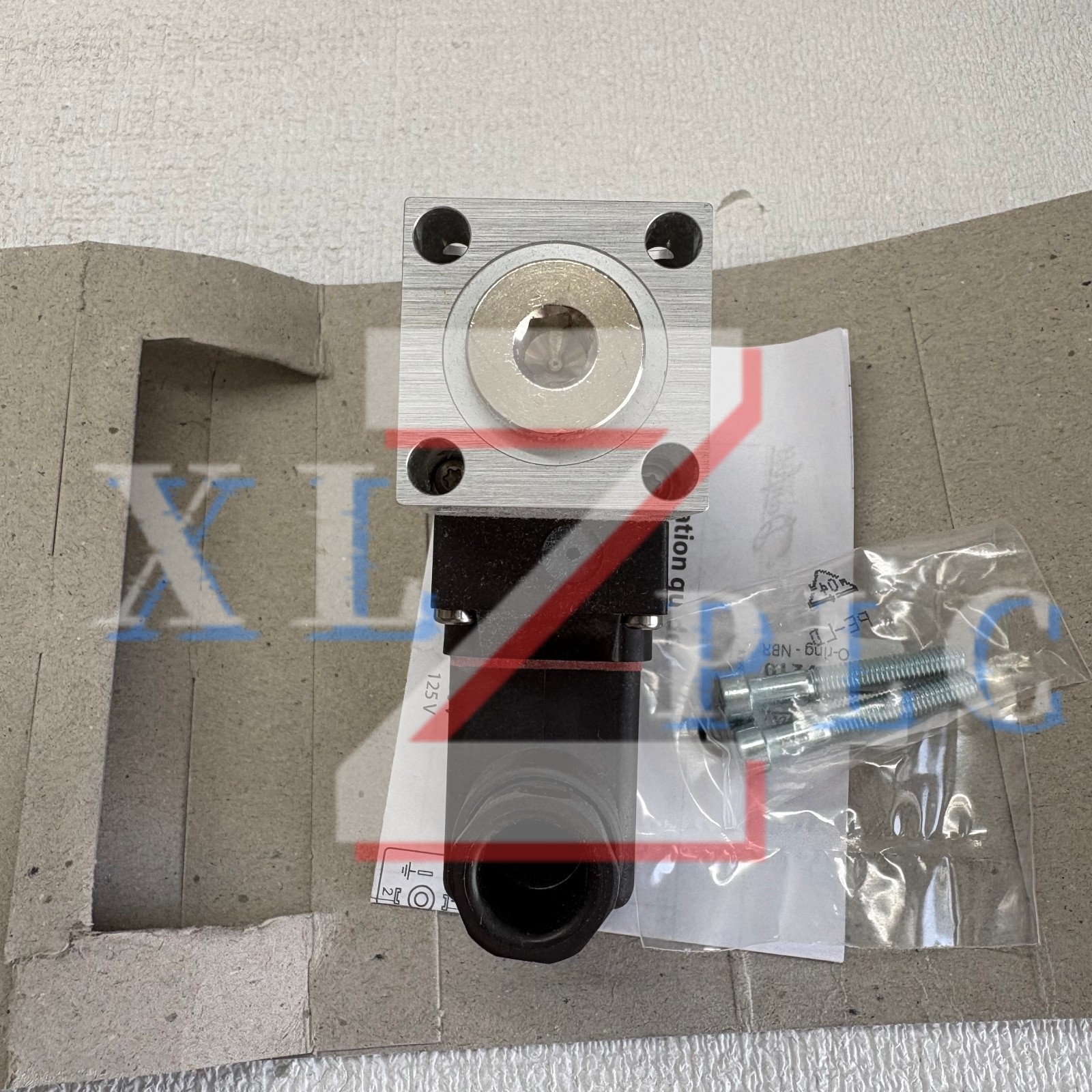 Danfoss 061B000366 MBC5100 pressure sensor#1pcs new in box