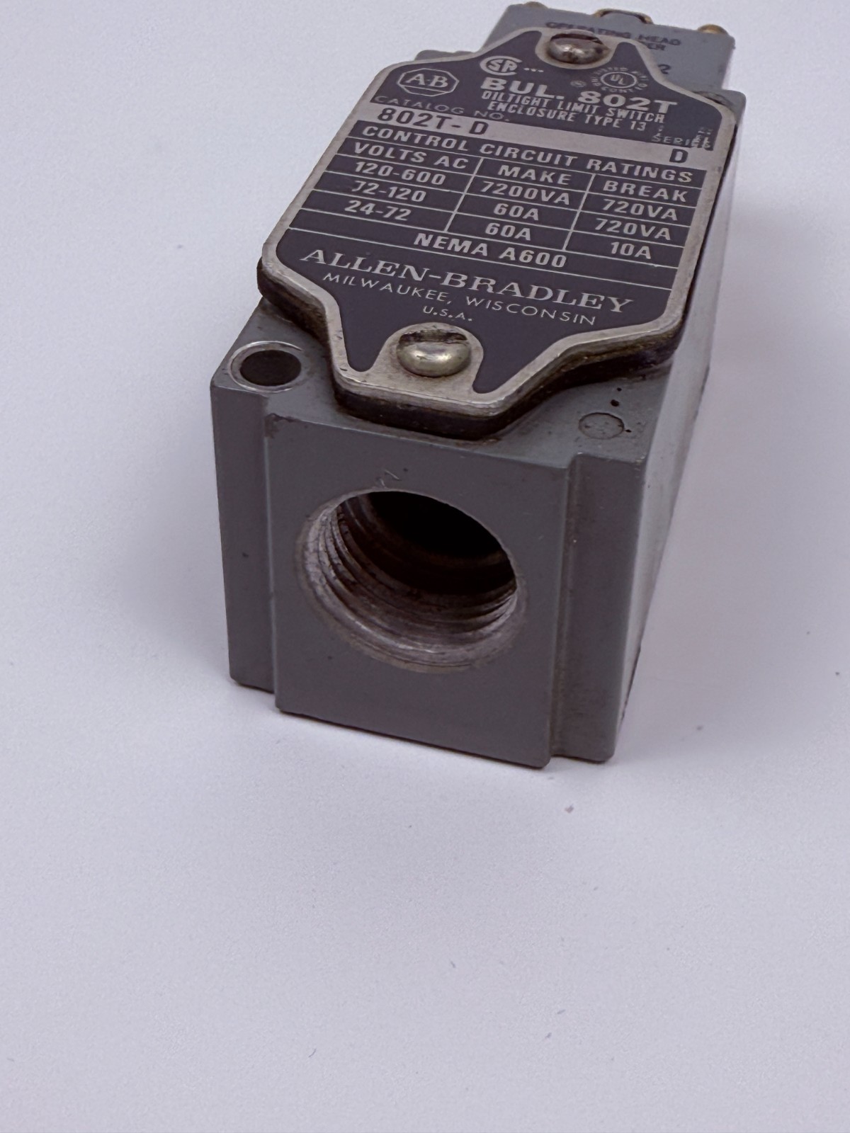 Allen-Bradley 802T-D Oiltight Limit Switch Enclosure Type 13 w/ Z-13948