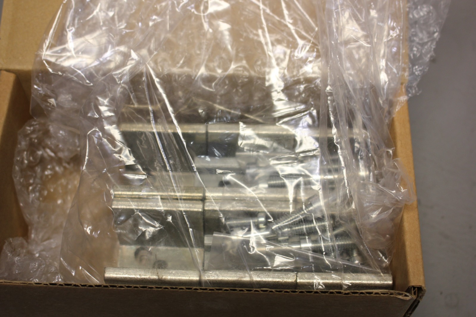 NEW ALLEN BRADLEY FUSE CLIP 1401-N46 SER. A