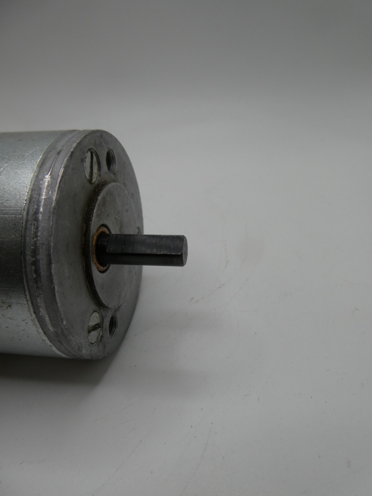 Barber-Coleman CYQM 23410-31-5 24vdc 200 rpm 1/4 x 5/8 Shaft