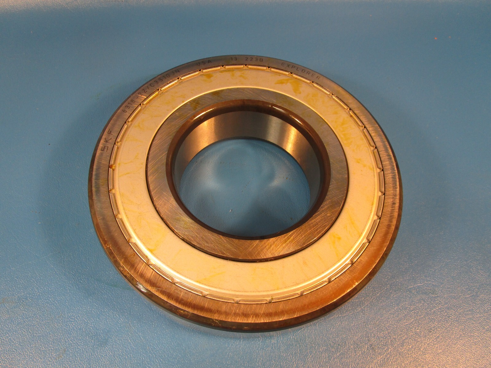 SKF 6318 2Z JEM, Double Shielded Radial Ball Bearing, Bore 90 mm, OD 190 mm