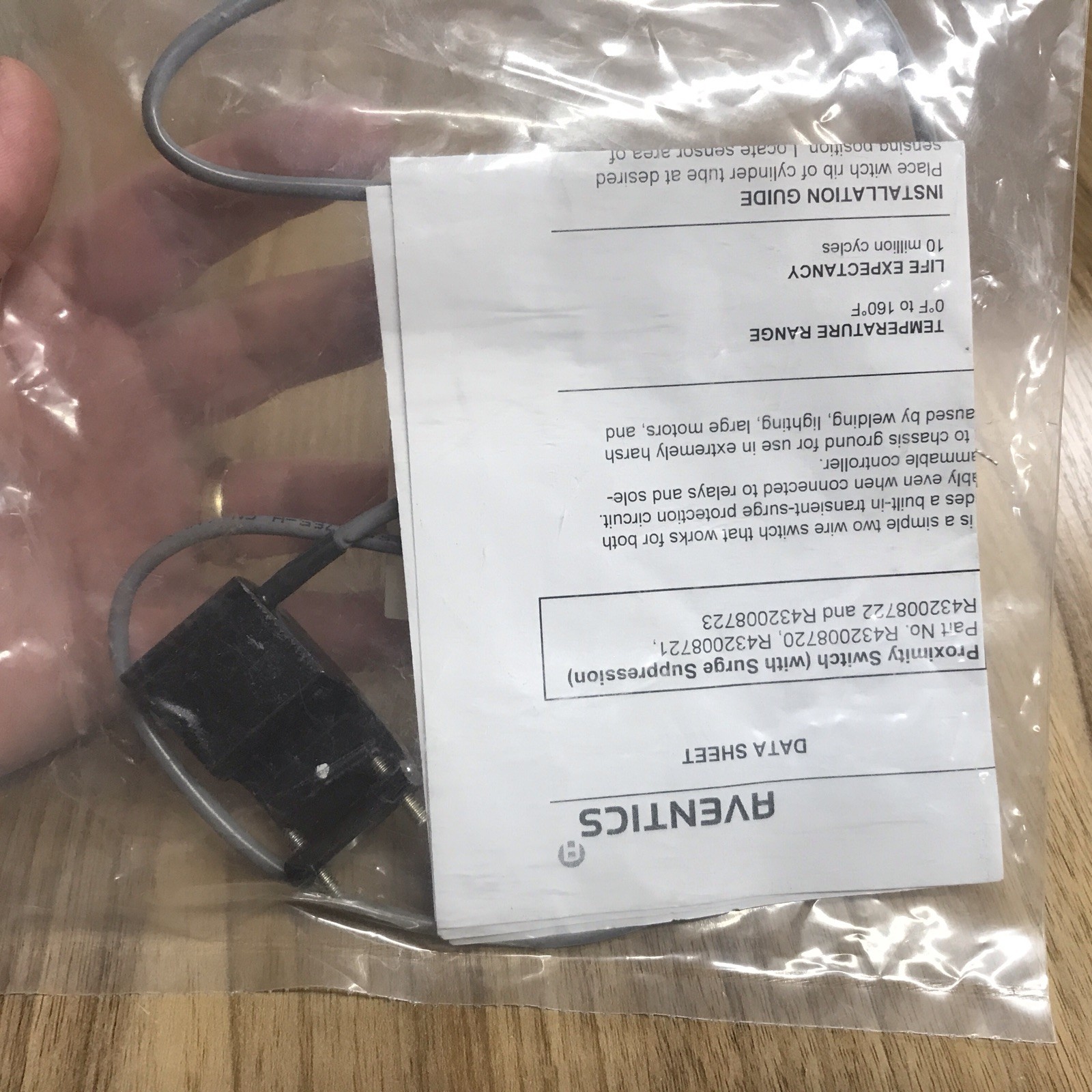 AVENTICS R432008720 Proximity Switch