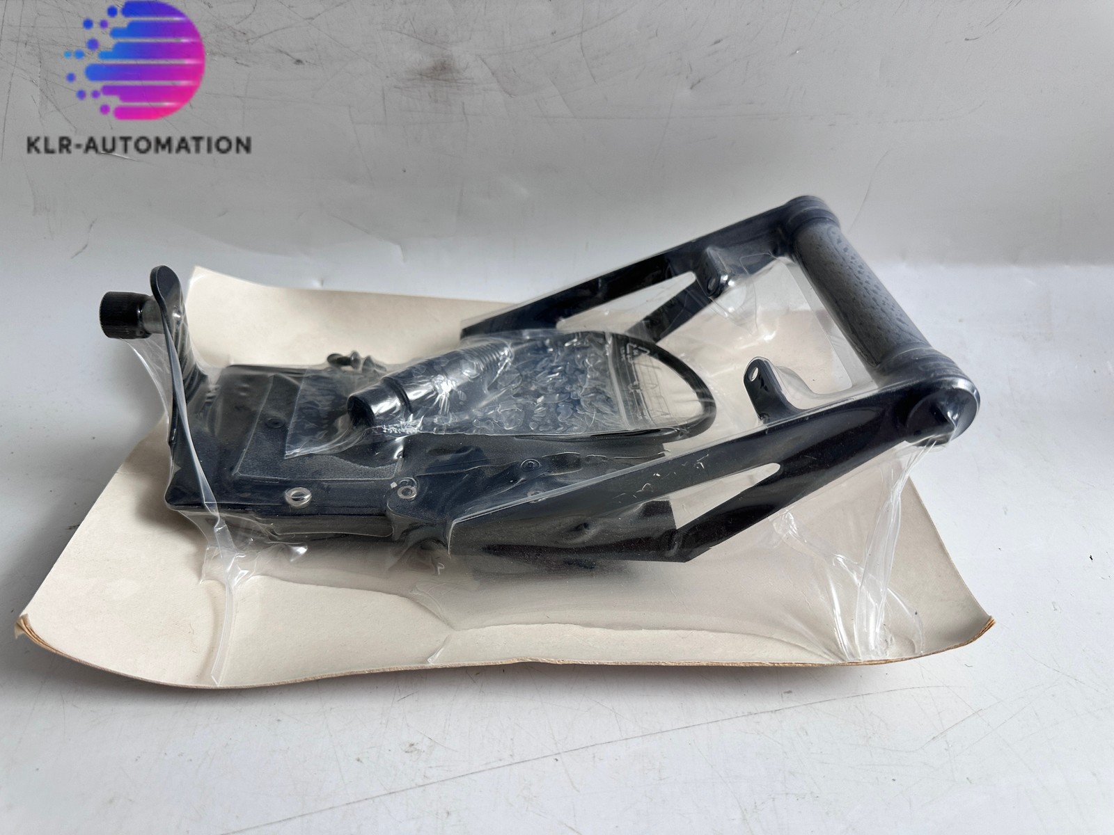 Transvideo 918TS0061 Battery Back Cine III Carbon Handle Anton Bauer Mount