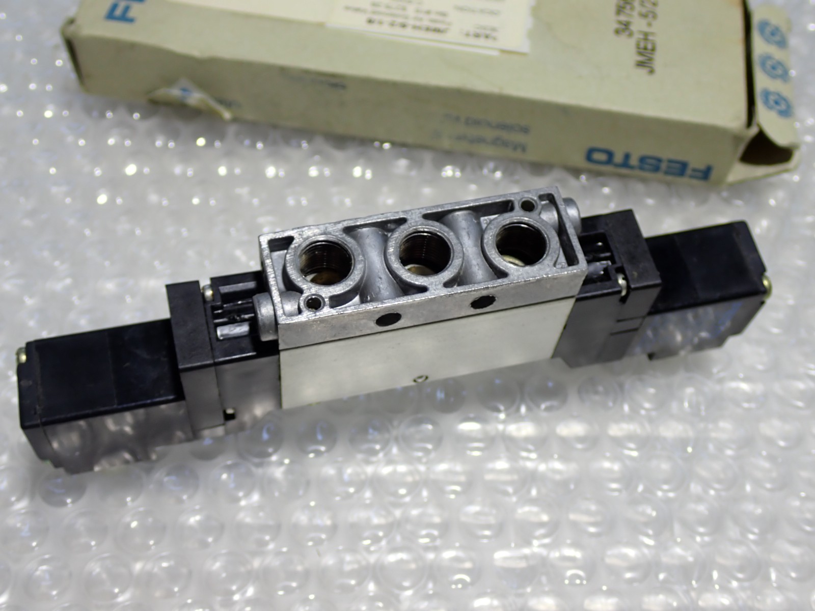 Festo AIR Solenoid valve JMEH-5/2-1/8 New