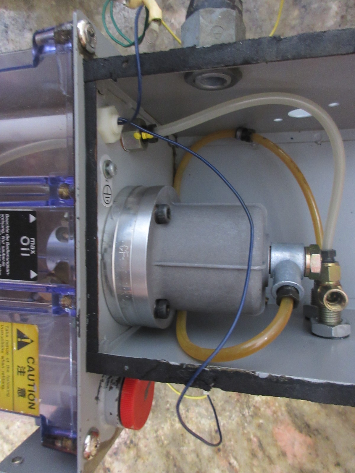 WASINO LG-7 NSK VOGEL OAE 0AE CG-0714 LUBRICATION SYSTEM LUBRICATOR TANK