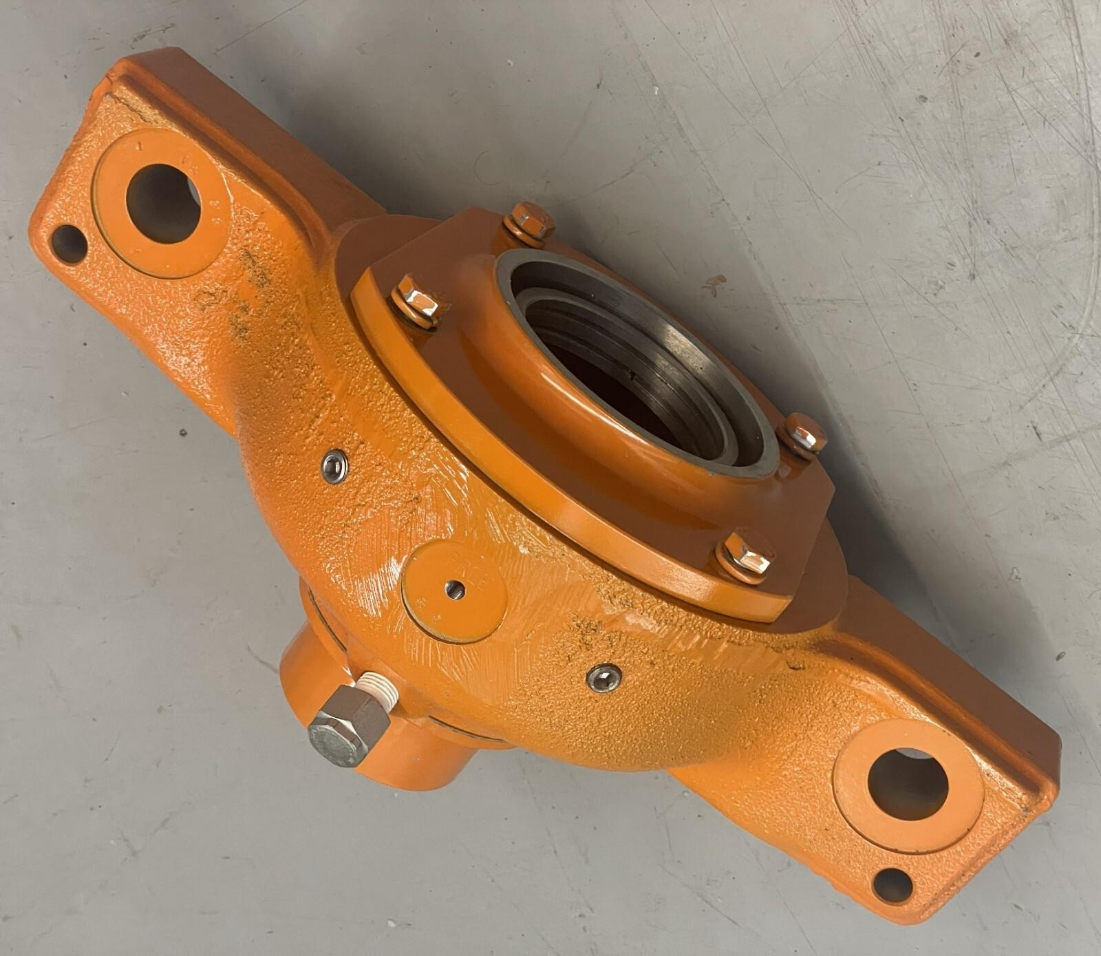 PULVA P-4133 Pulverizer Product Model C SHAFT BEARING MOUNT