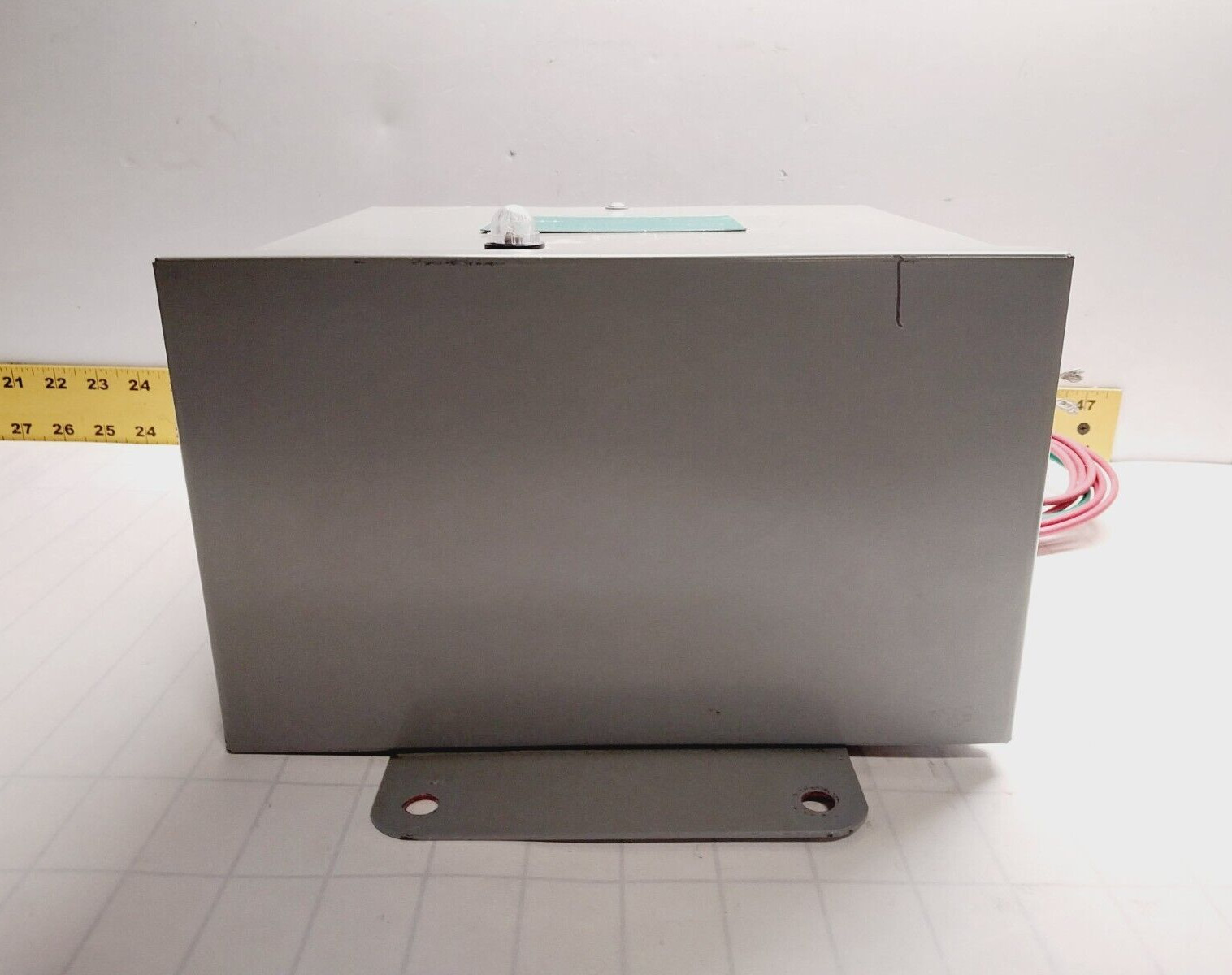 POWER SAVE ENERGY POWER CONDITIONING CAPACITOR 23 AMP 208/440 VAC 3Ø PS-3200