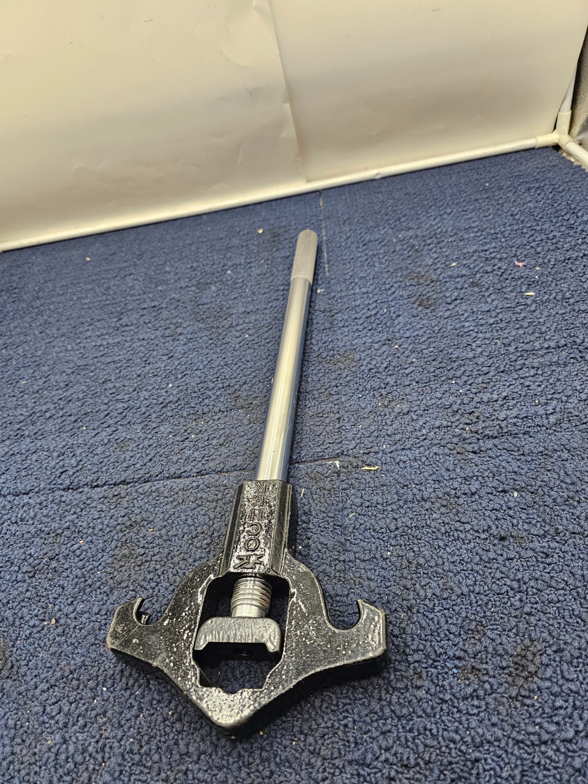 Kochek 20″ Adjustable Hydrant Wrench Double Head Spanner