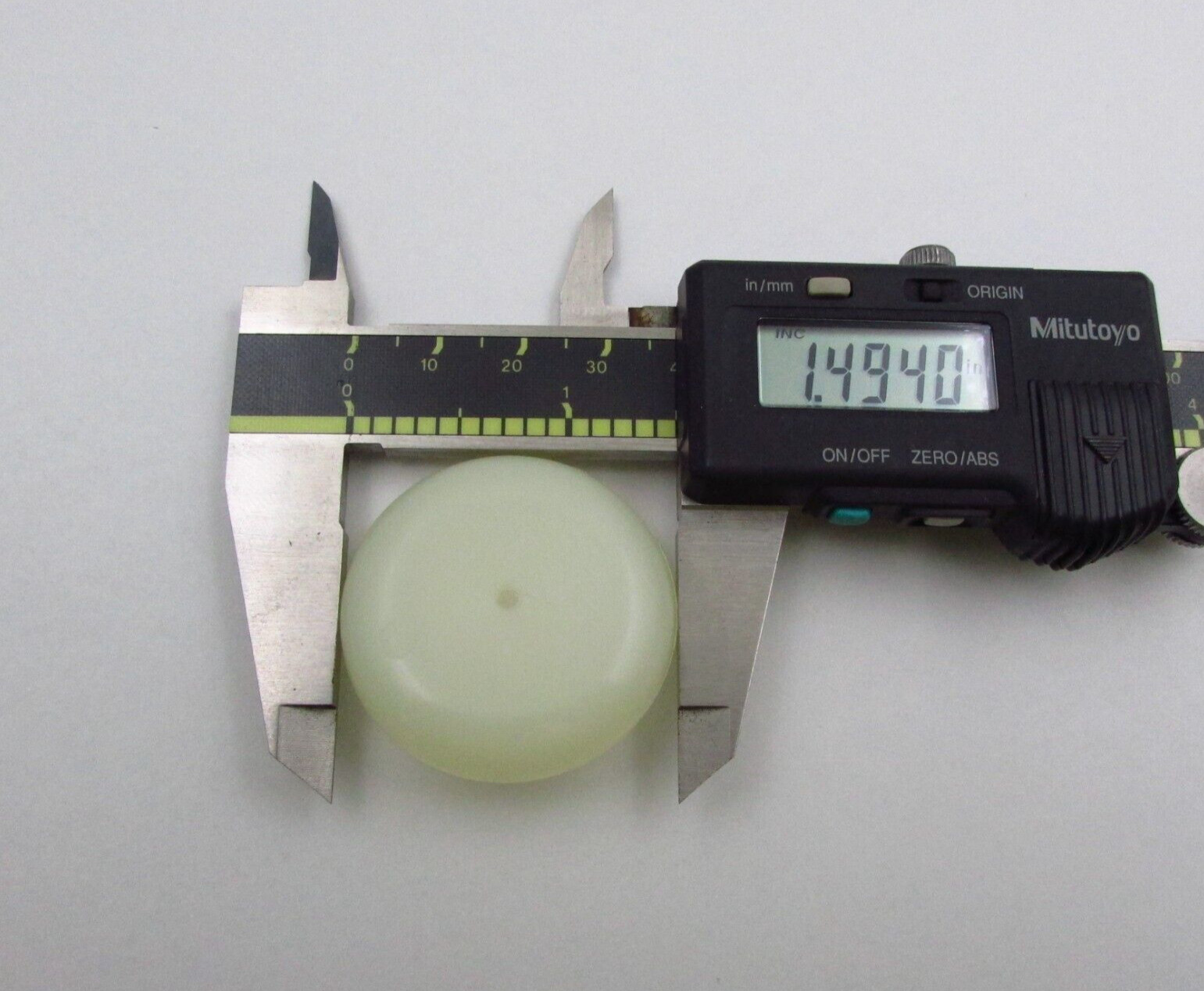QTY 12 Plastic 1-1/4″ Inch I.D., Round Snap On Feet Glide Caps Chair Desk Table