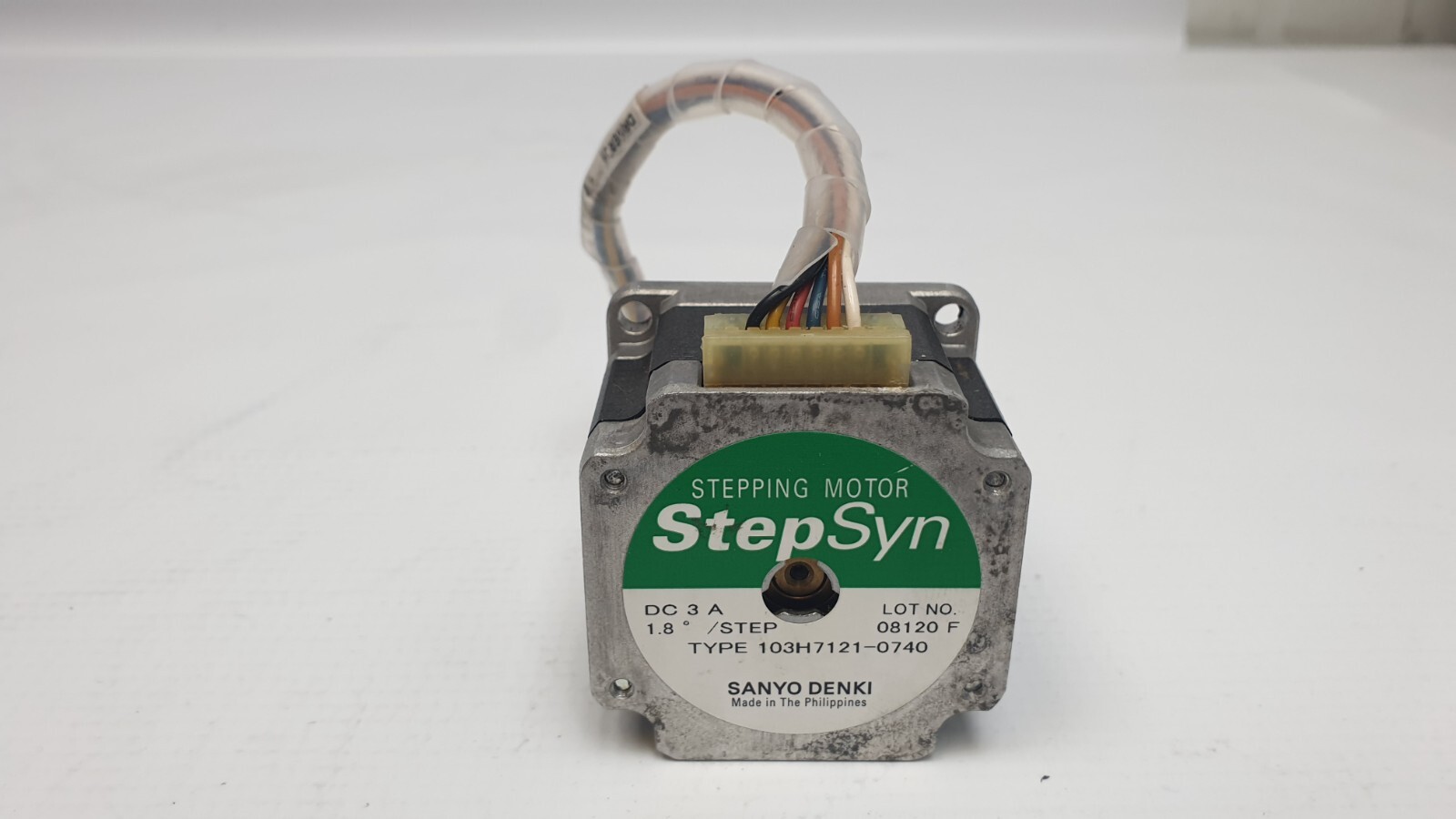 Sanyo Denki StepSyn Stepping Motor 103H7121-0740, DC 3A, 1.8°/Step, Used