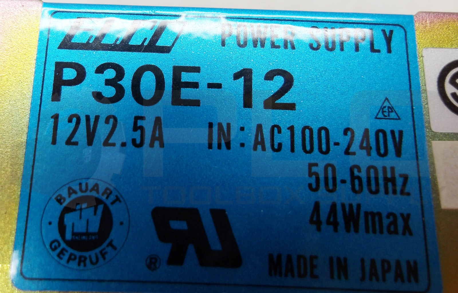 NEW ELCO P30E-12 POWER SUPPLY 12V 2.5A 50/60HZ 44W