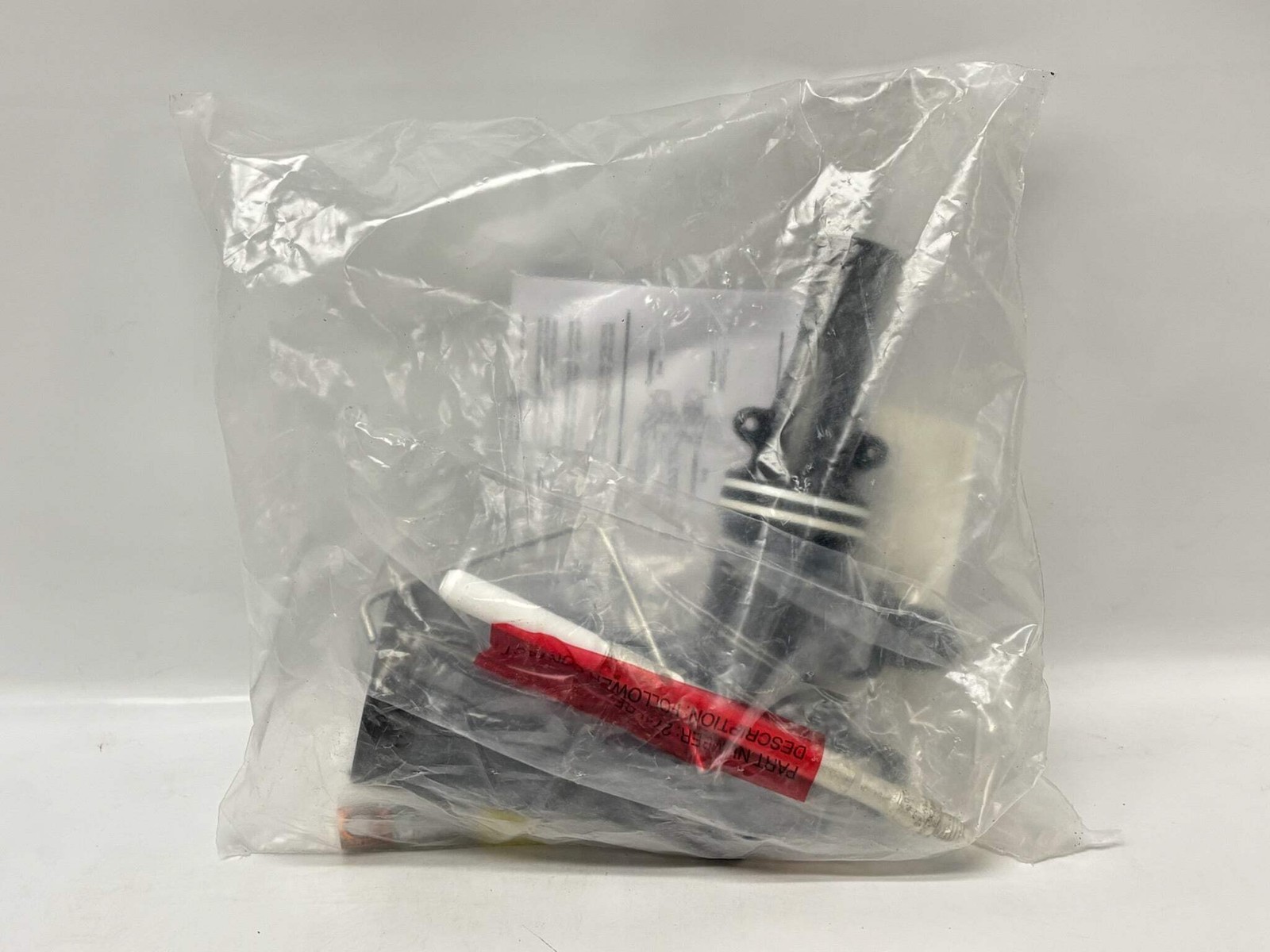 Elastimold 262LR-C5240 25kV 200A Loadbreak Elbow with Test Point