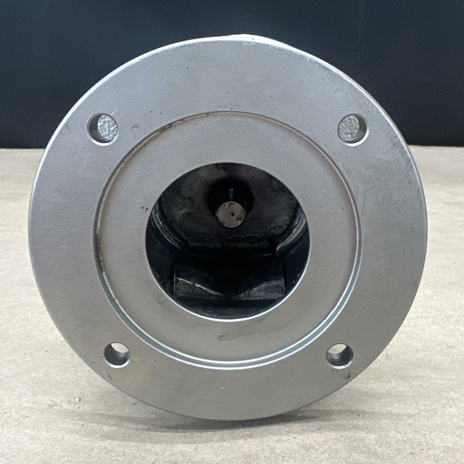 GRUNDFOS SPK4-19/12 A-W-I-AUUV 230v 1.5hp Multi Stage CNC Imersable pump 4m³/h
