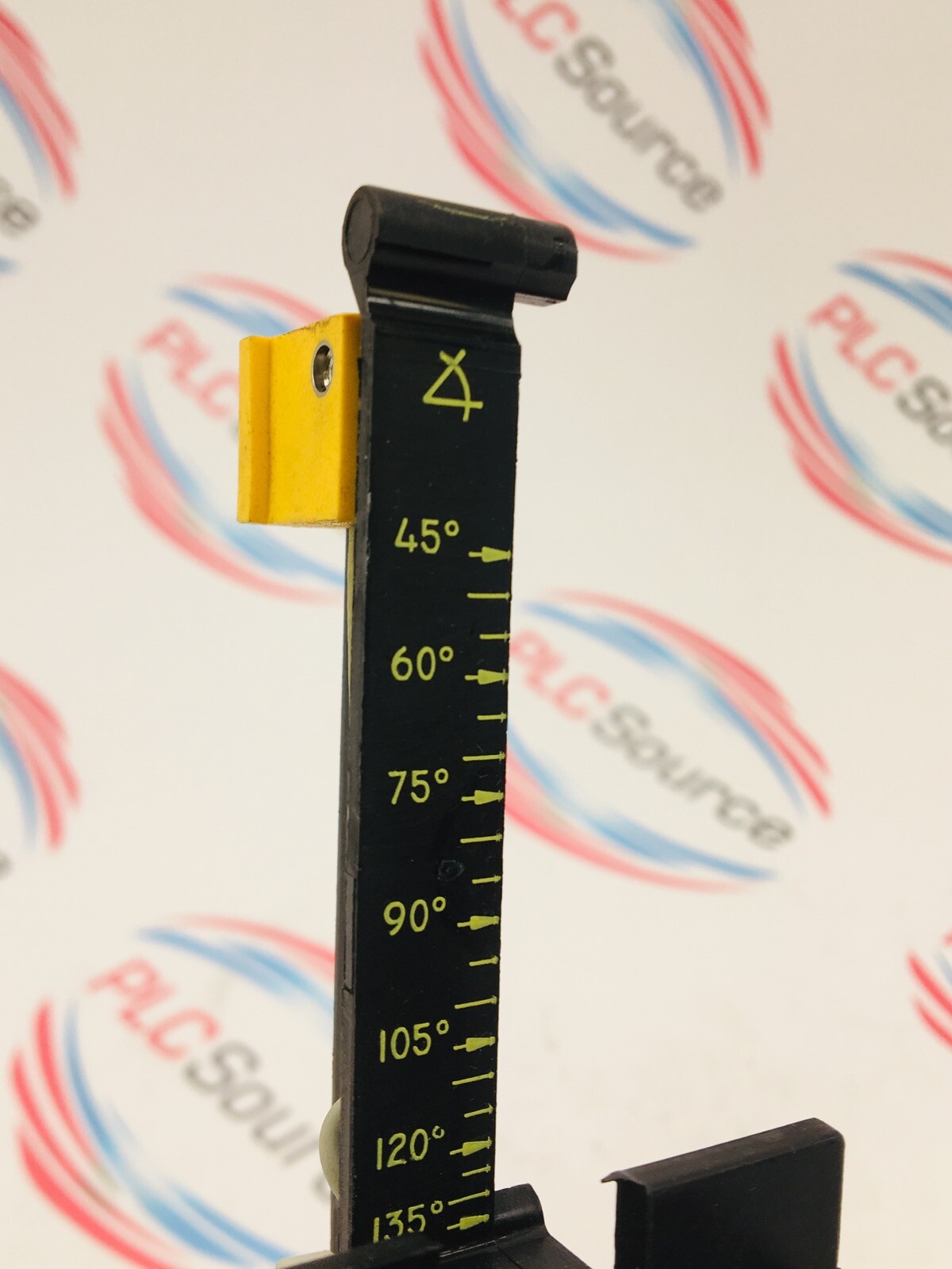 TURCK POWER CLAMP PROXIMITY SENSOR NI2-Q9,5-AP6-0,1-FS4,4X3/S304 W/ ATTACHED PRT