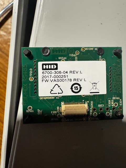 Sure-Fi Portable Power Enclosure, Adapter, HID iClass SE R40 With OSDP