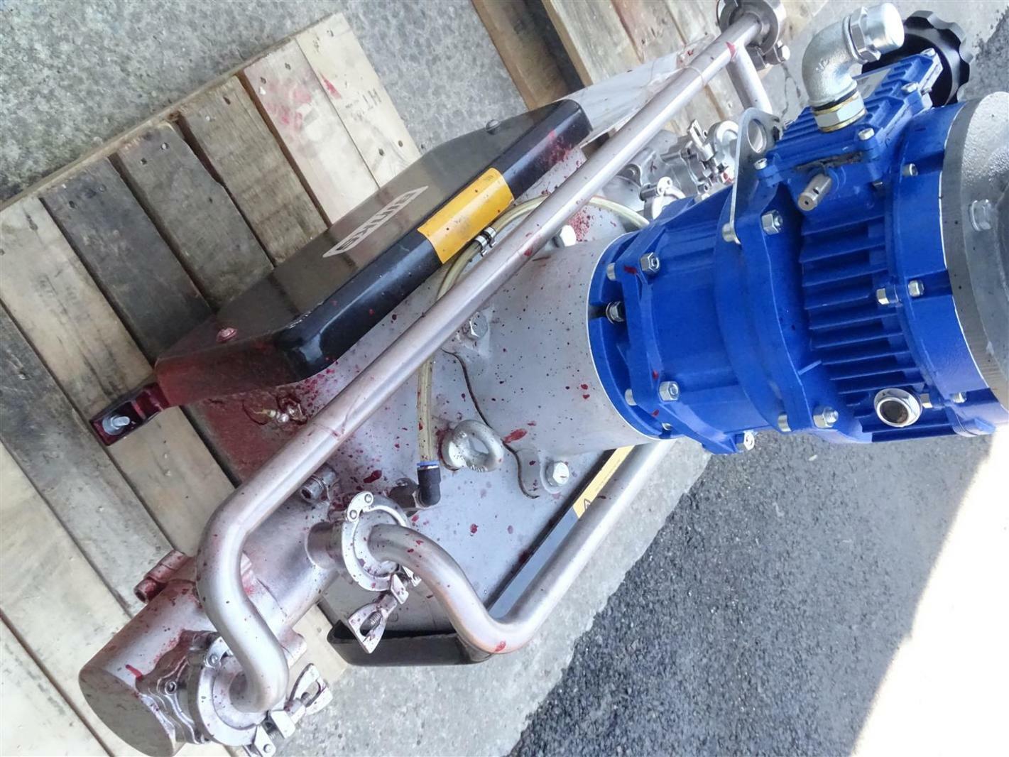 Binks E2 Electric Smart Pump, 1HP 230/460v, 1″ Sanitary Connections , 104018