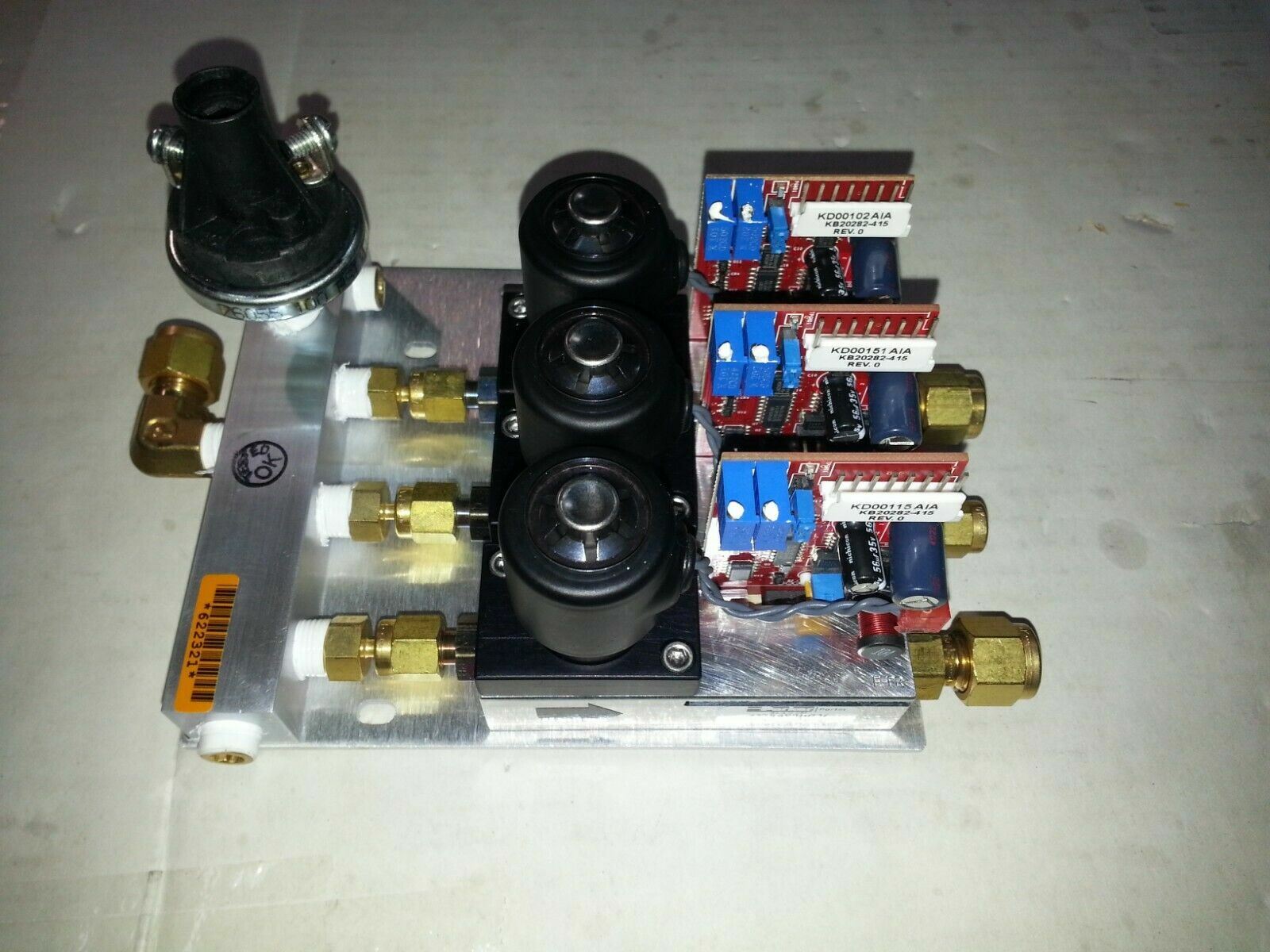 Parker Porter 415BAVBHGAF Mass Flow Controller 0-100 PSI Industrial Gas Control